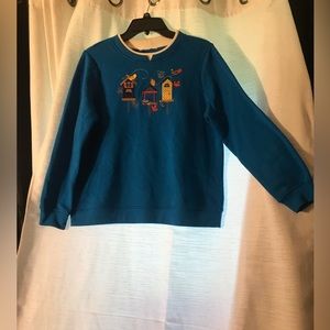 Brekenridge women pull over, Size Small Blue, Embroidered bird houses
